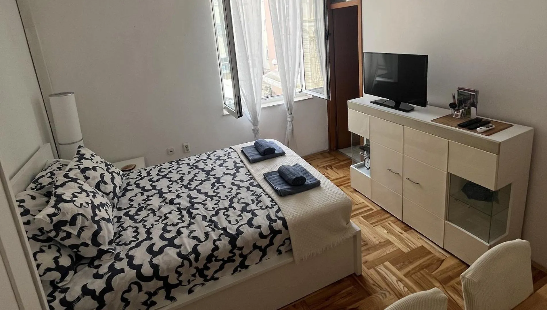 Liberta Studio Apartment In Zadar Old City Center